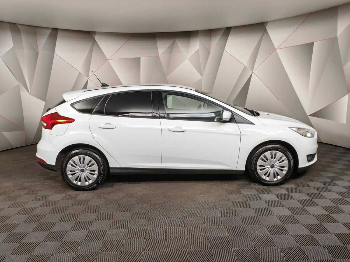 Ford Focus, 2019 Фото №6