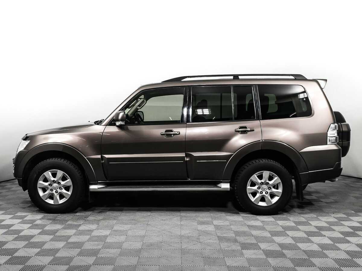 Mitsubishi Pajero, 2015 Фото №8