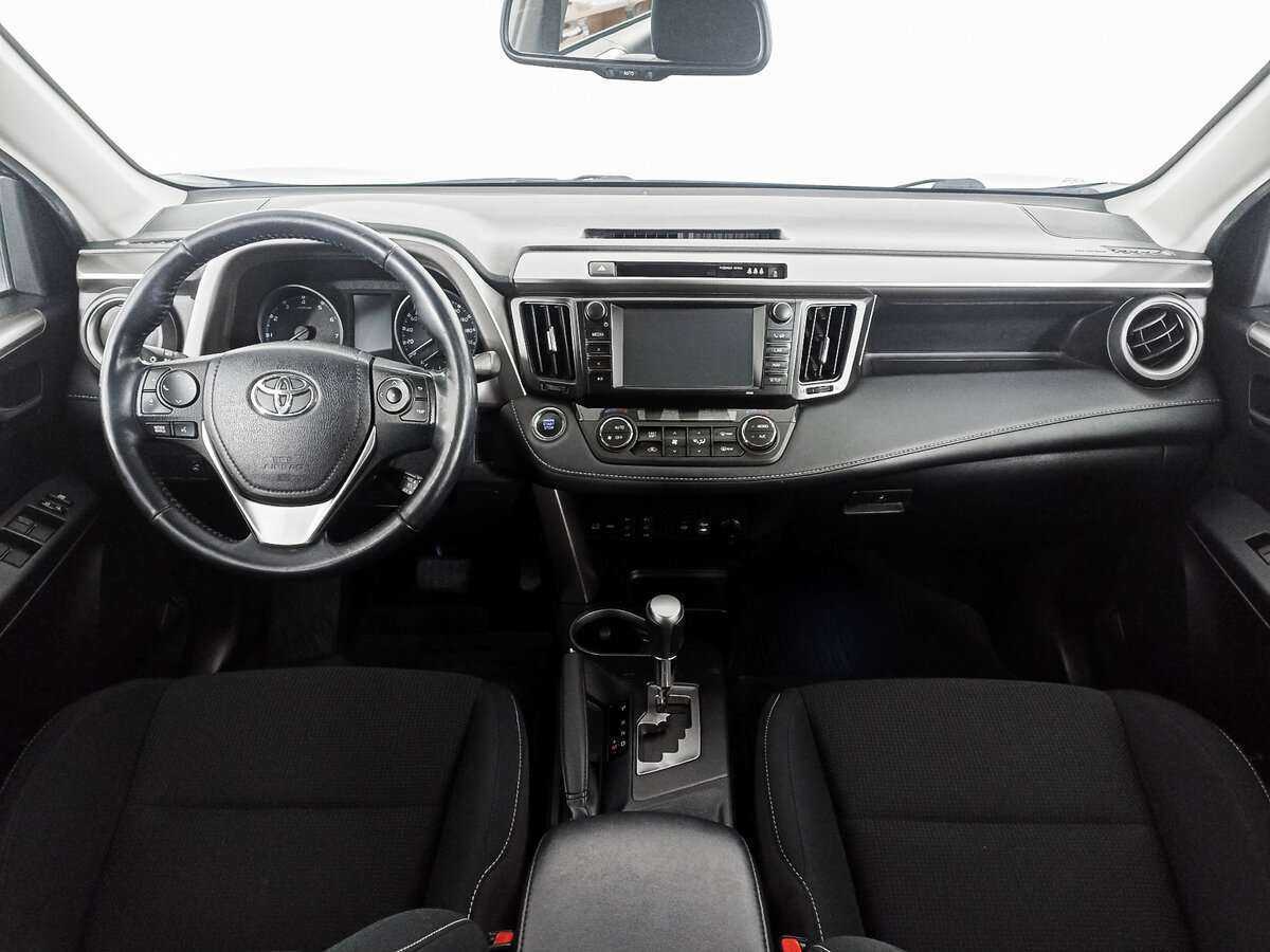 Toyota RAV4, 2018 Фото №12