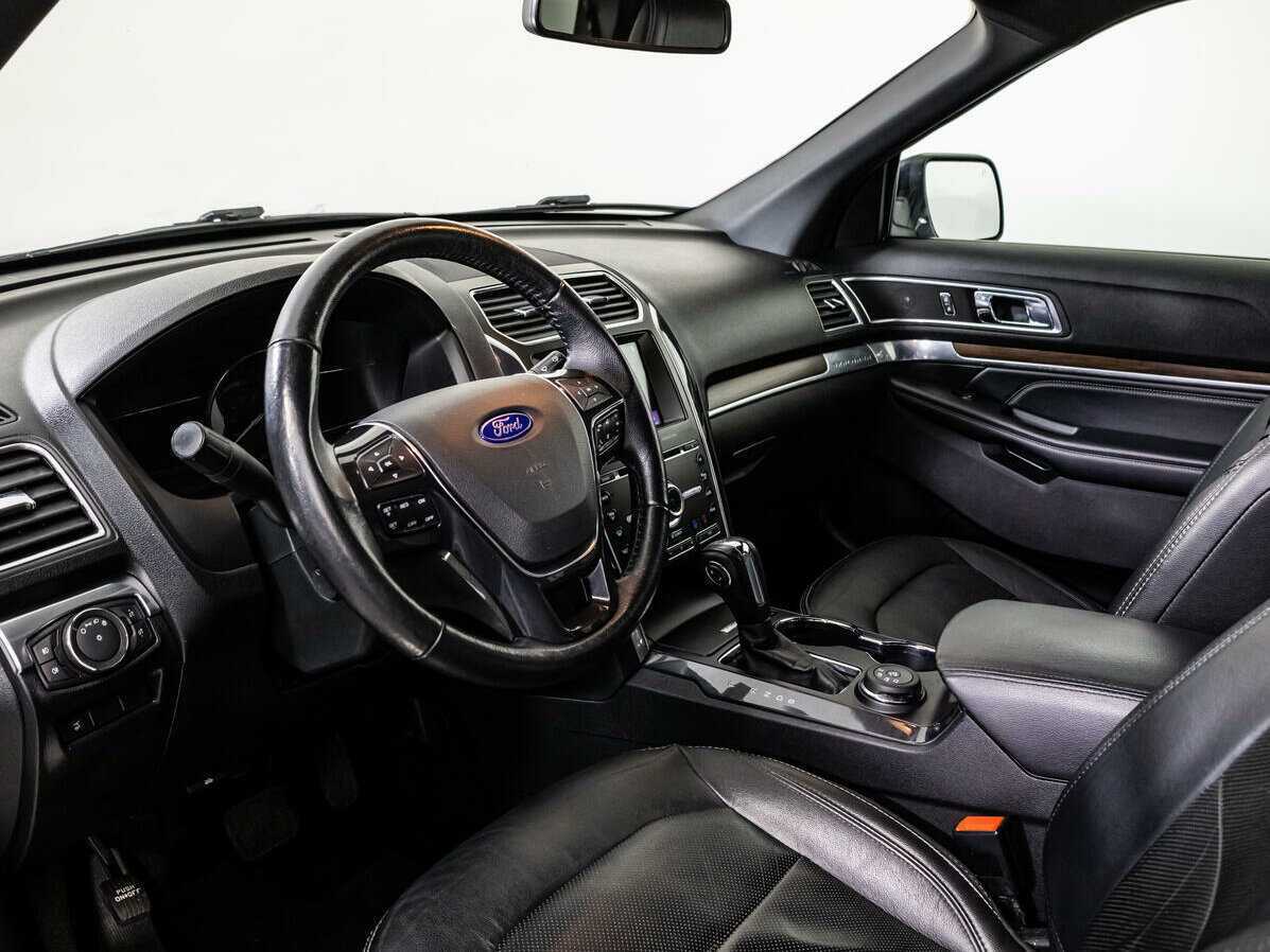 Ford Explorer, 2018 Фото №9