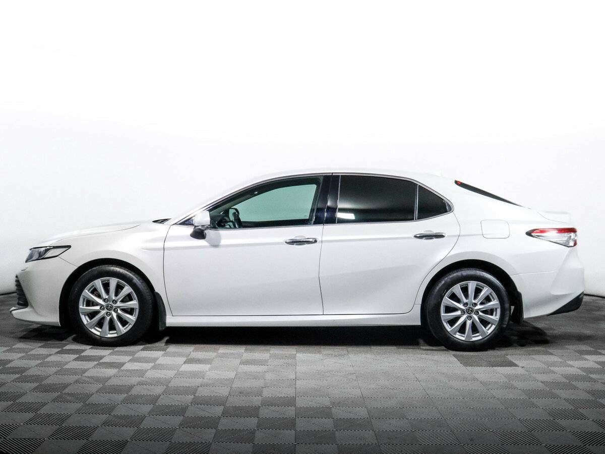 Toyota Camry, 2021 Фото №8