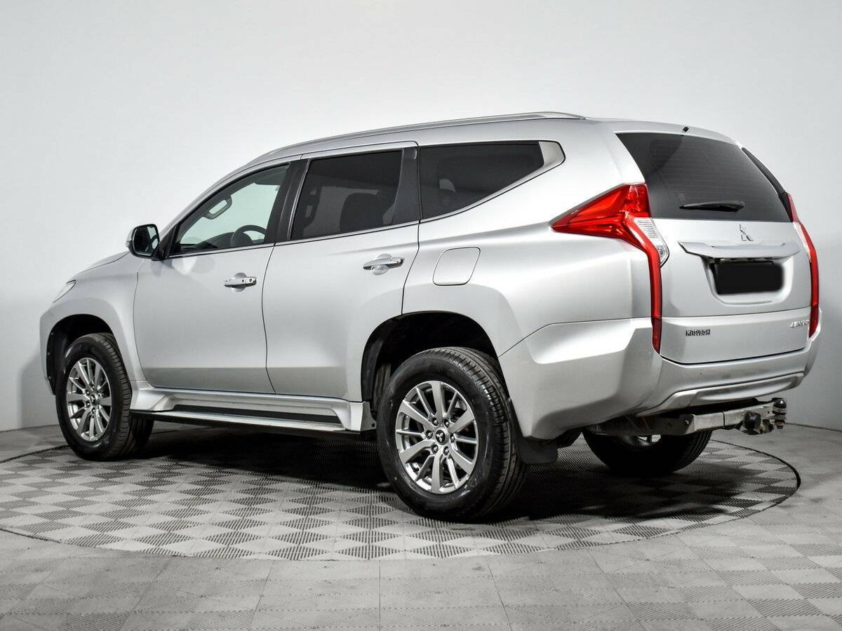 Mitsubishi Pajero Sport, 2018 Фото №6