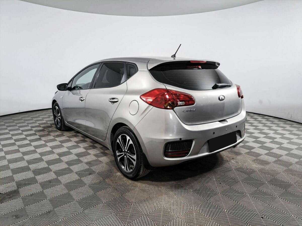 Kia Ceed, 2015 Фото №6
