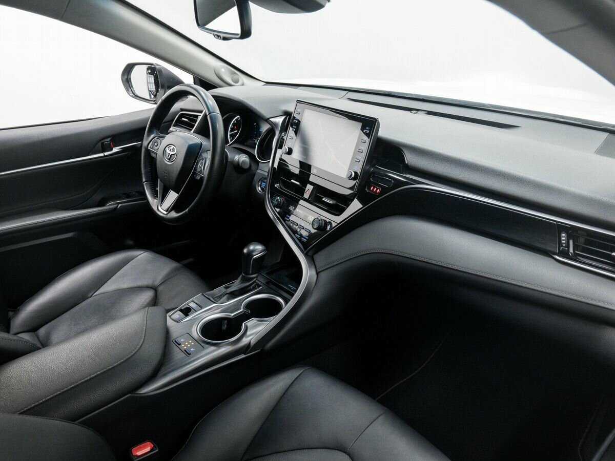 Toyota Camry, 2022 Фото №7