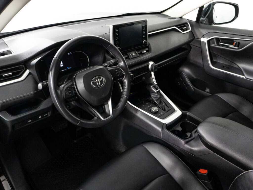 Toyota RAV4, 2020 Фото №11