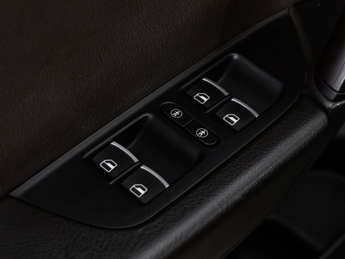 Volkswagen Touareg II, 2012 Фото №14