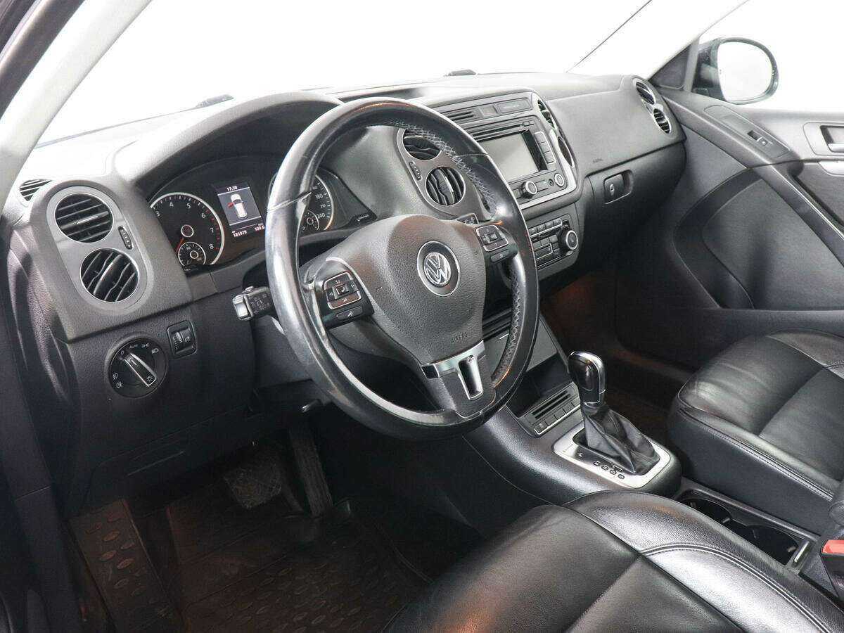 Volkswagen Tiguan, 2012 Фото №5