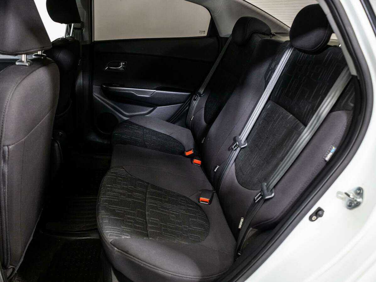 Kia Rio 5-speed, 2012 Фото №10