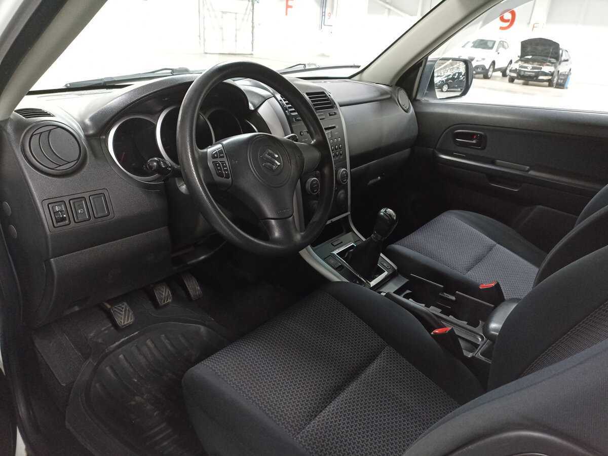 Suzuki Grand Vitara, 2013 Фото №16