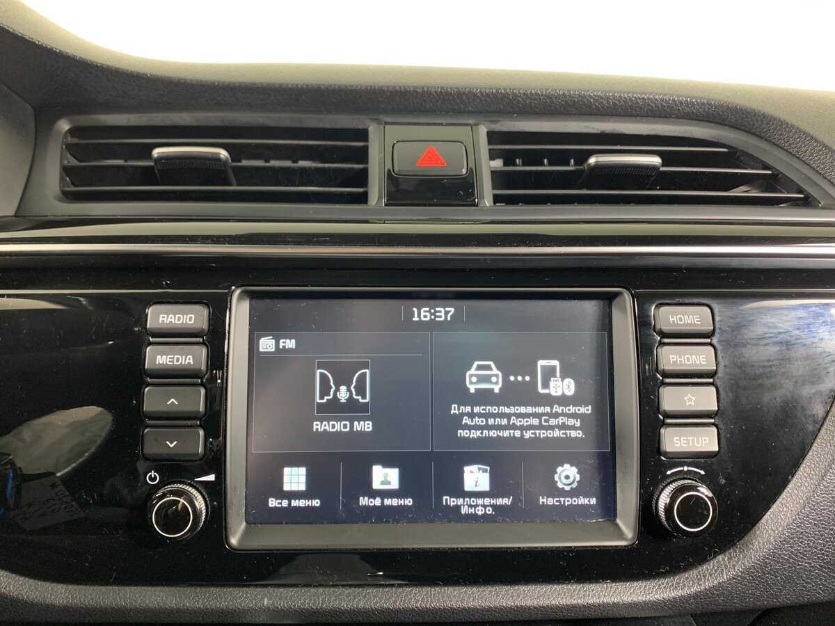 Kia Rio, 2018 Фото №16