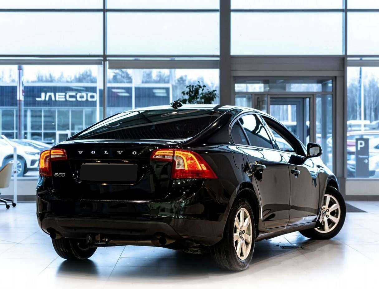 Volvo S60, 2012 Фото №3
