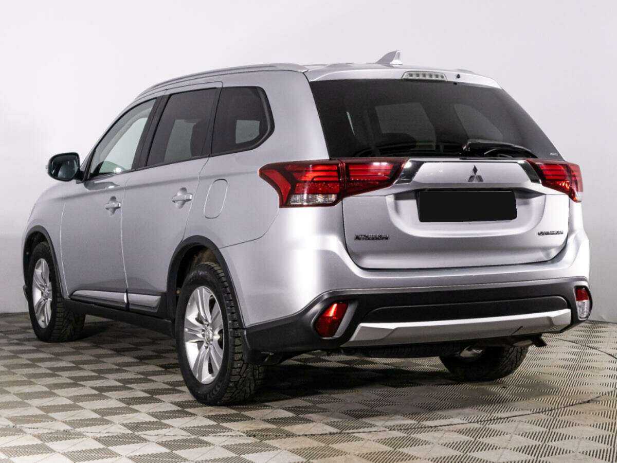 Mitsubishi Outlander, 2017 Фото №7