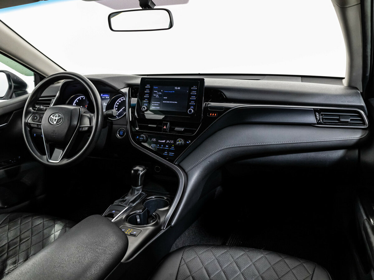 Toyota Camry VIII (XV70) Рестайлинг, 2021 Фото №7
