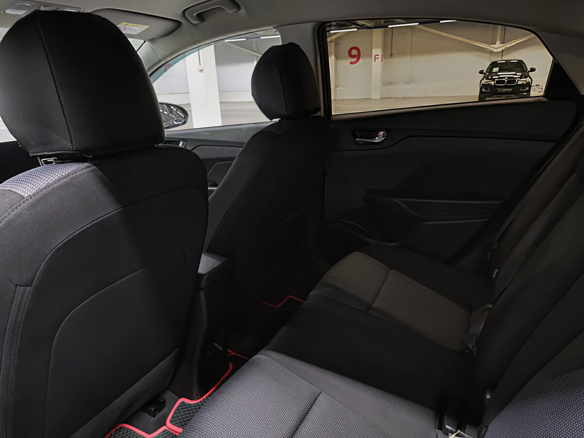 Hyundai Solaris II Рестайлинг, 2021 Фото №12