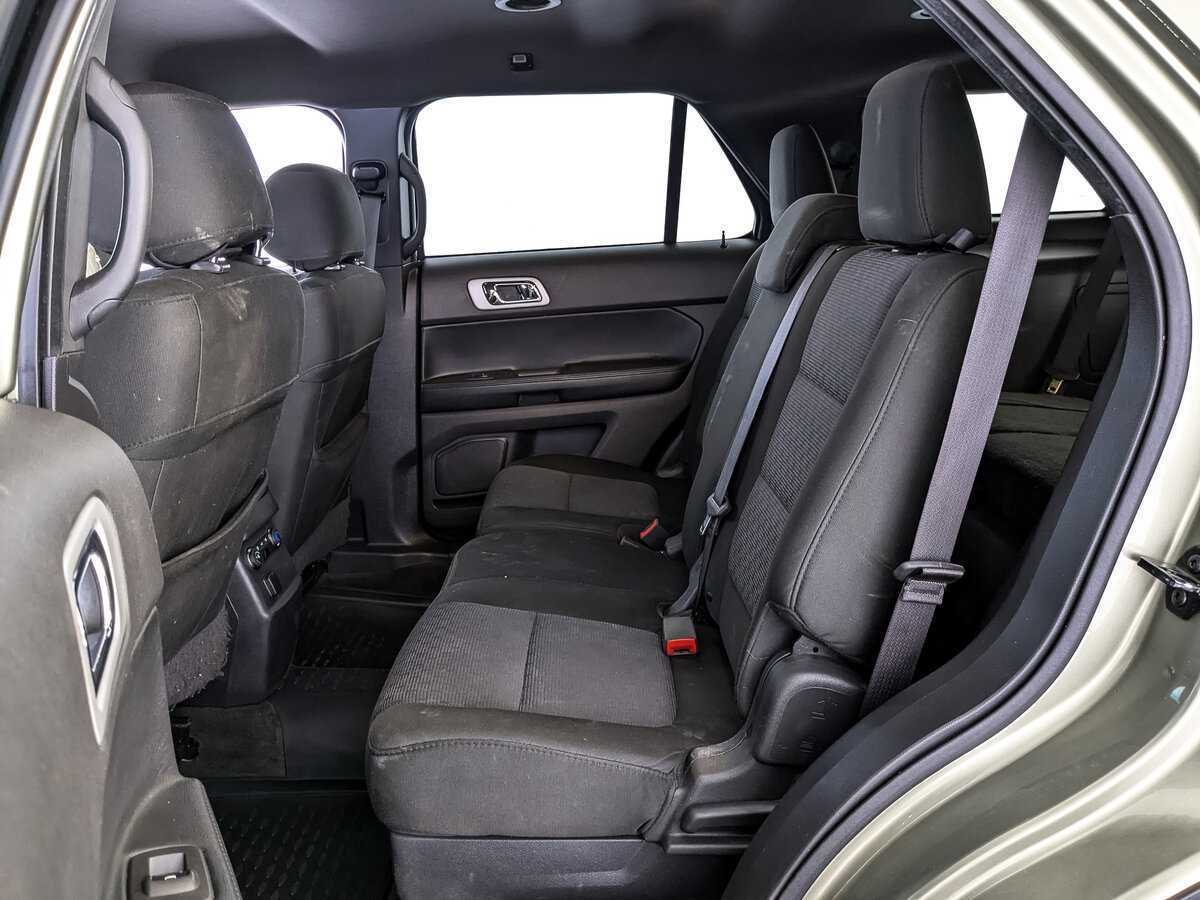 Ford Explorer, 2014 Фото №16
