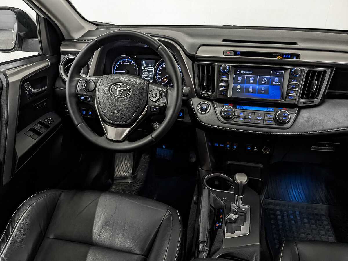 Toyota RAV4, 2017 Фото №29