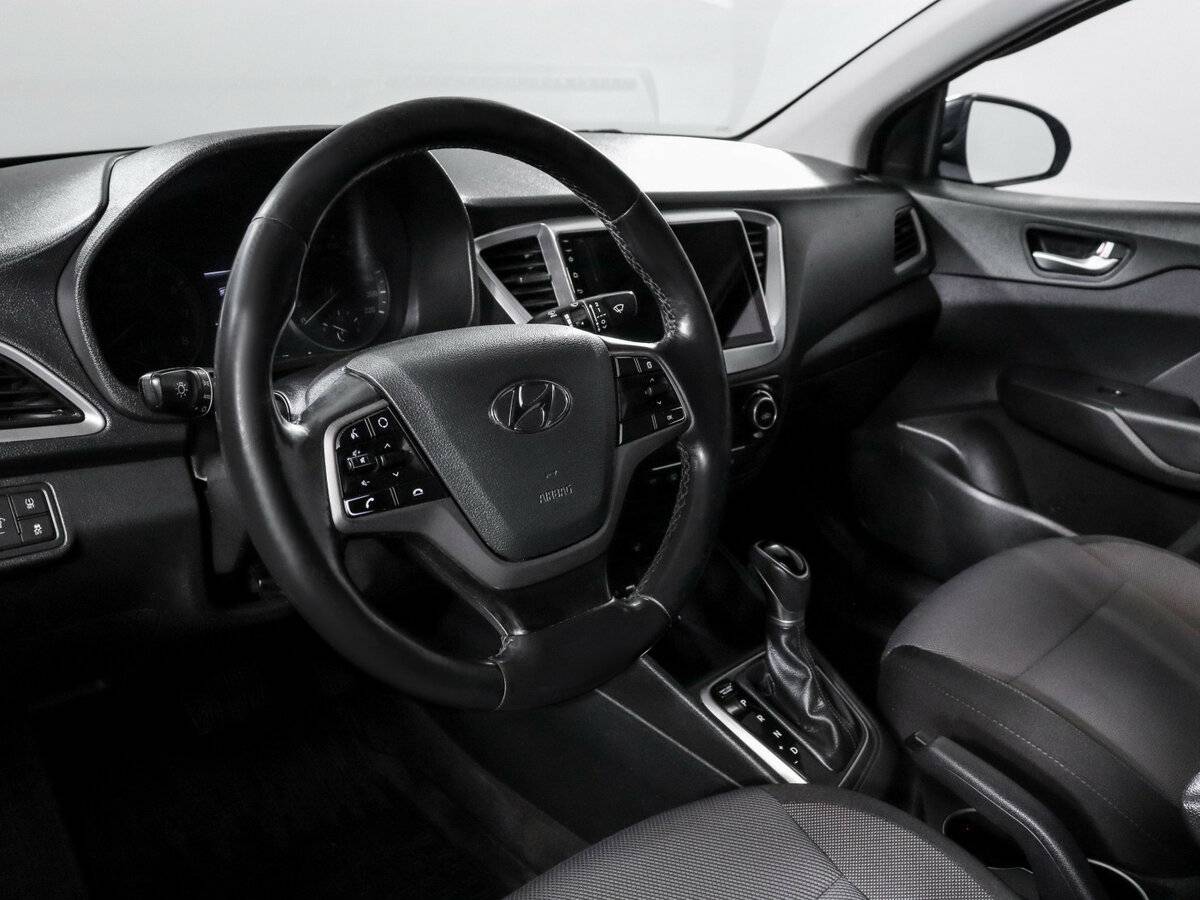 Hyundai Solaris II, 2018 Фото №11