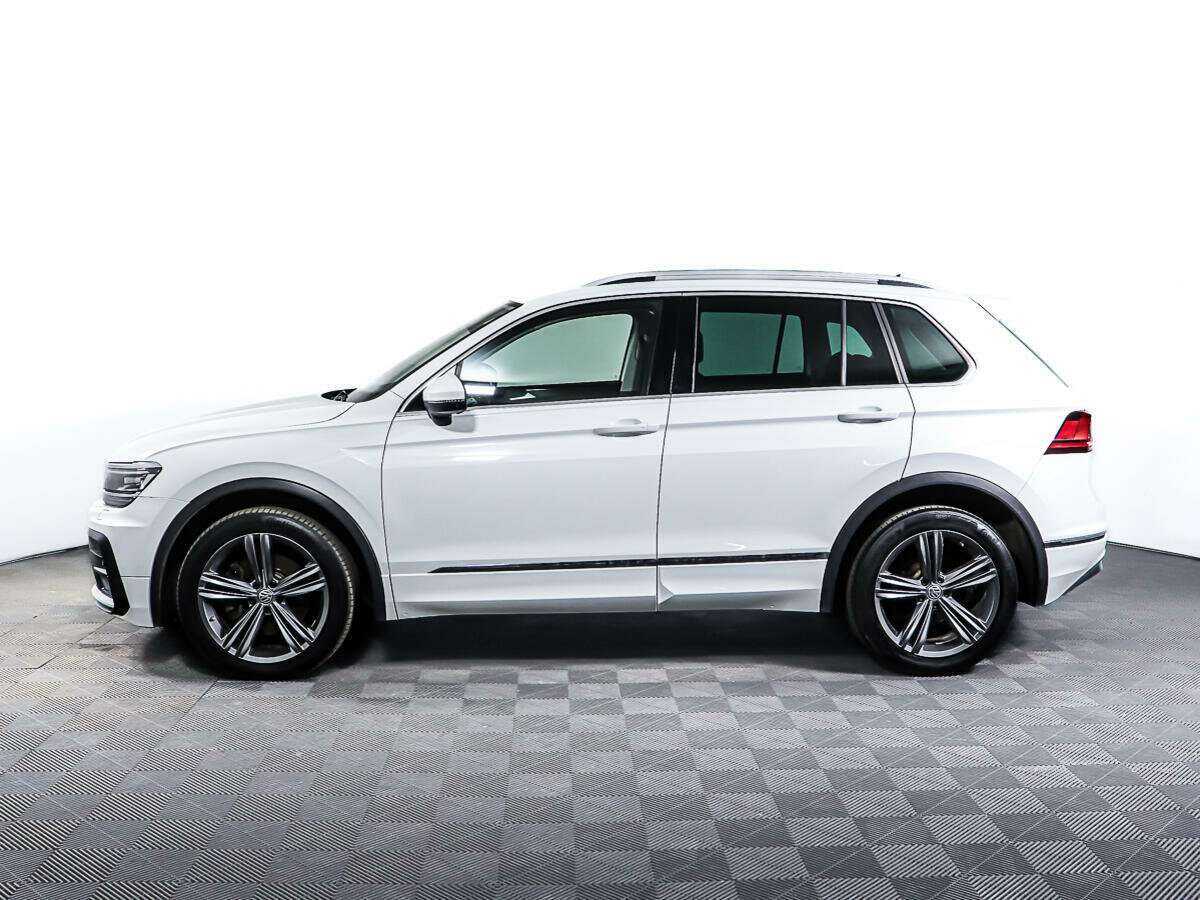 Volkswagen Tiguan, 2018 Фото №8