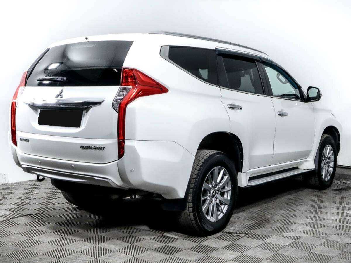 Mitsubishi Pajero Sport, 2017 Фото №4