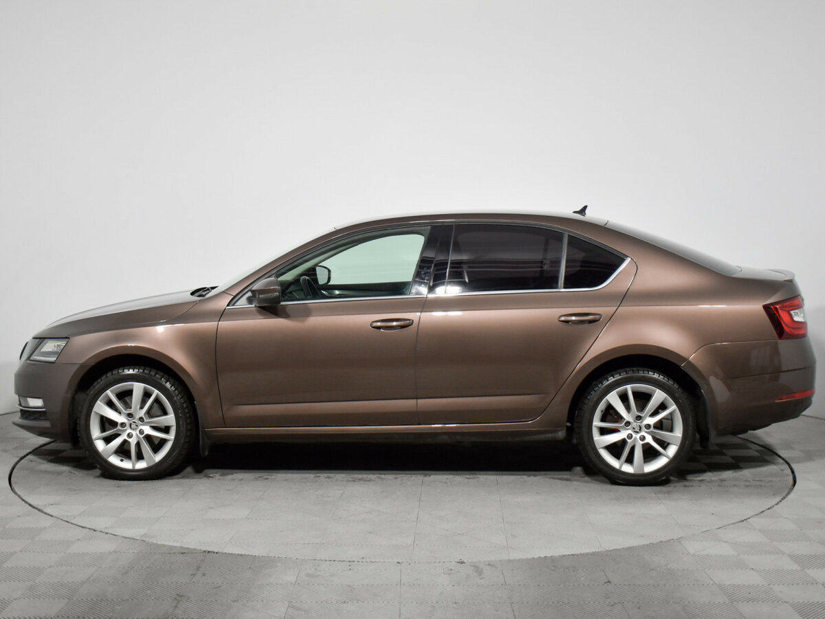 Skoda Octavia III (A7) Рестайлинг, 2017 Фото №8