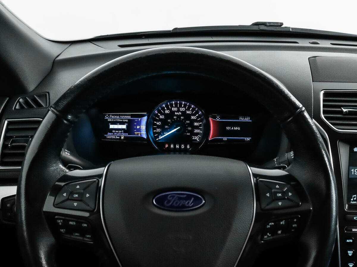 Ford Explorer, 2017 Фото №19