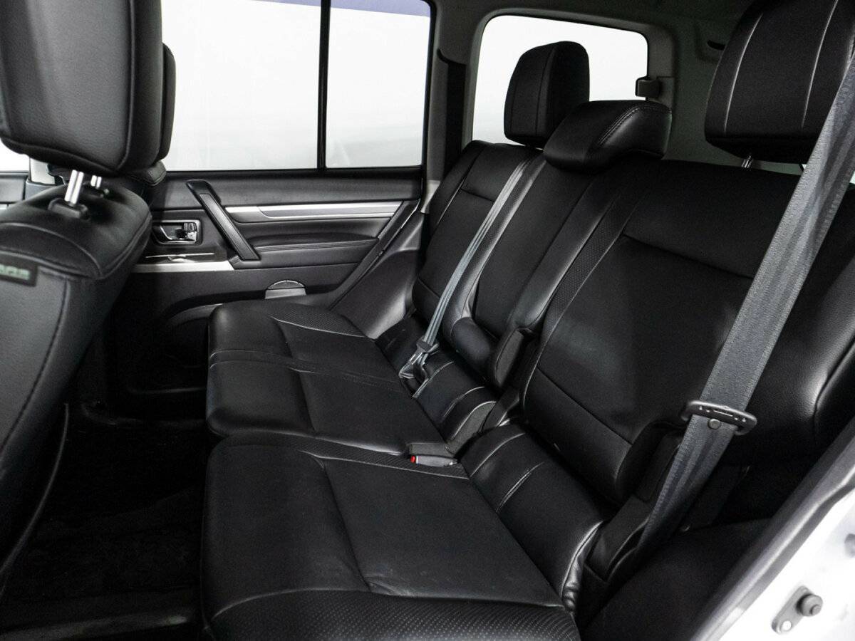 Mitsubishi Pajero, 2012 Фото №8