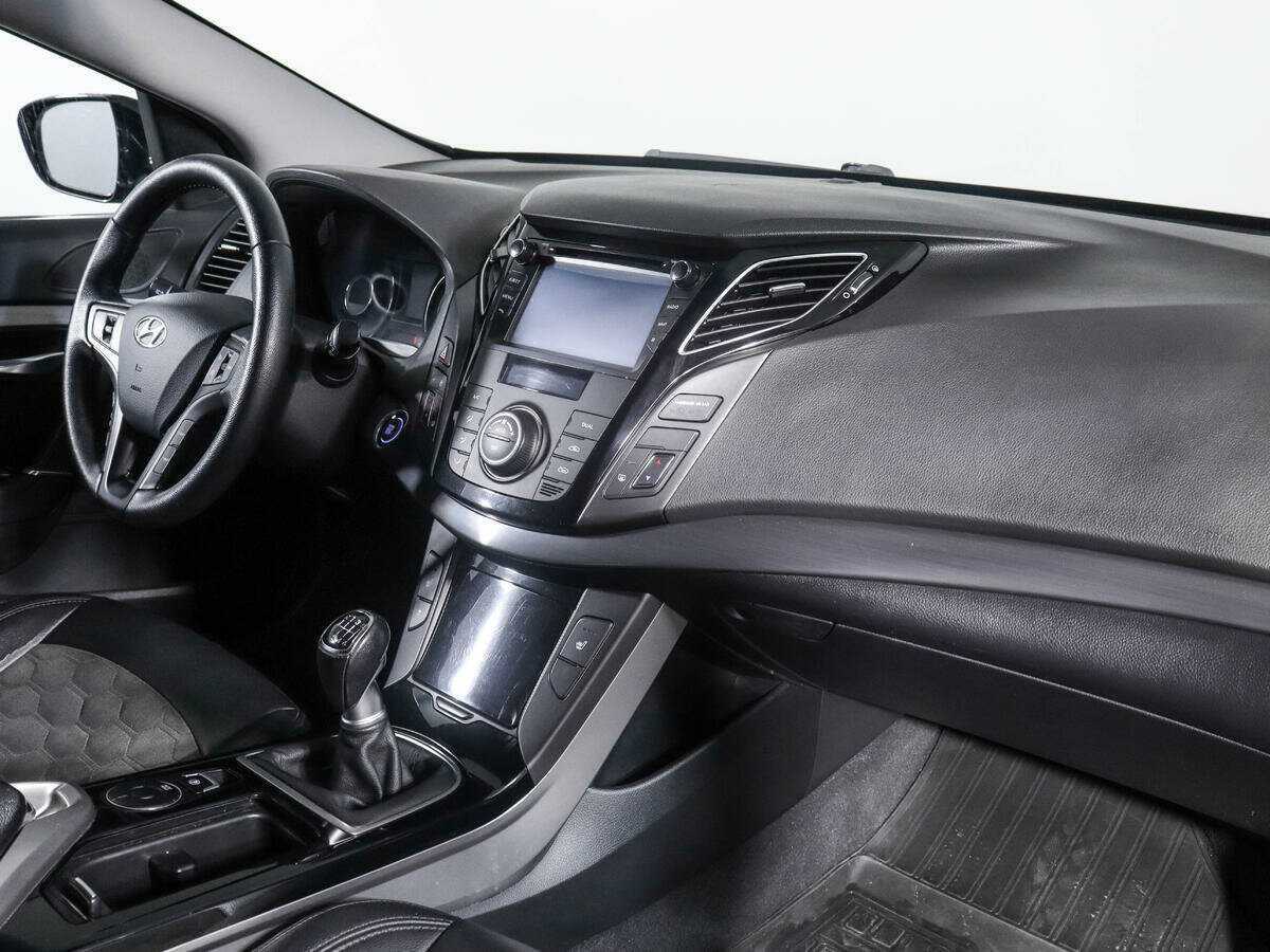 Hyundai i40, 2013 Фото №9