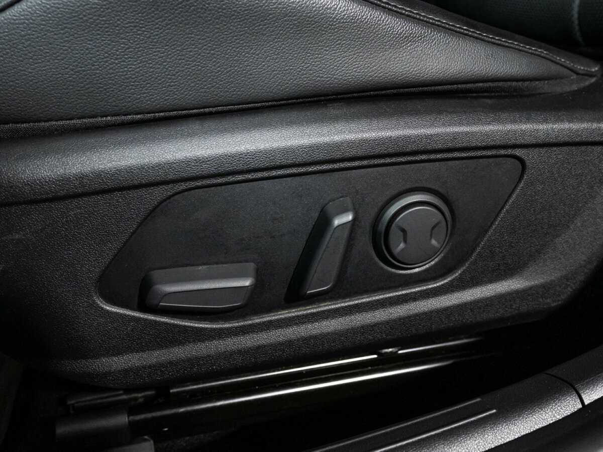 Hyundai Elantra, 2021 Фото №15