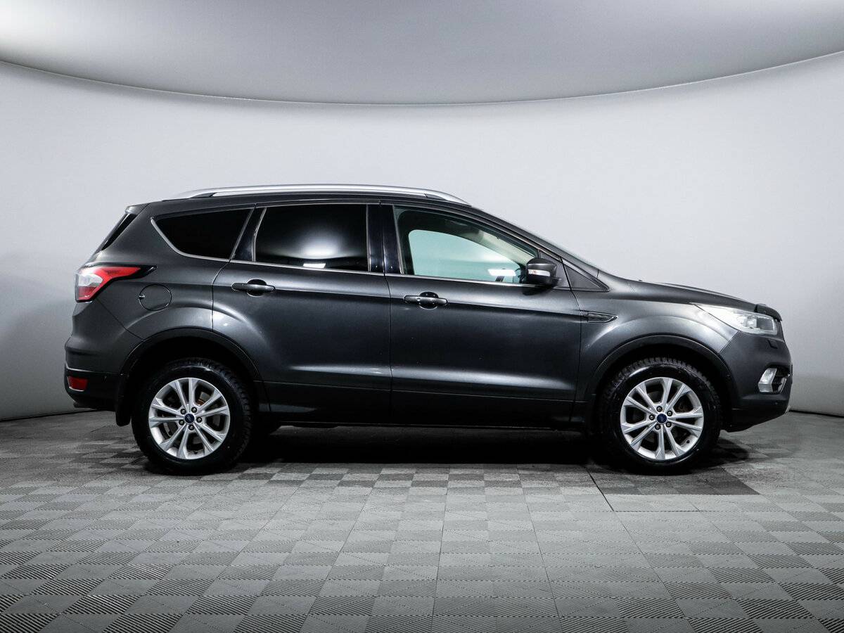 Ford Kuga II Рестайлинг, 2017 Фото №4
