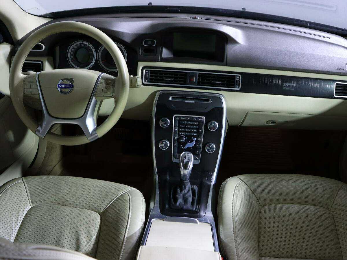 Volvo XC70, 2012 Фото №9