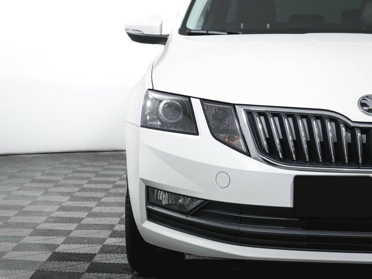 Skoda Octavia, 2023 Фото №15