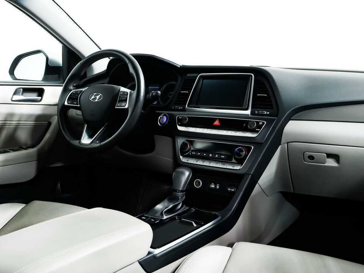 Hyundai Sonata, 2019 Фото №7