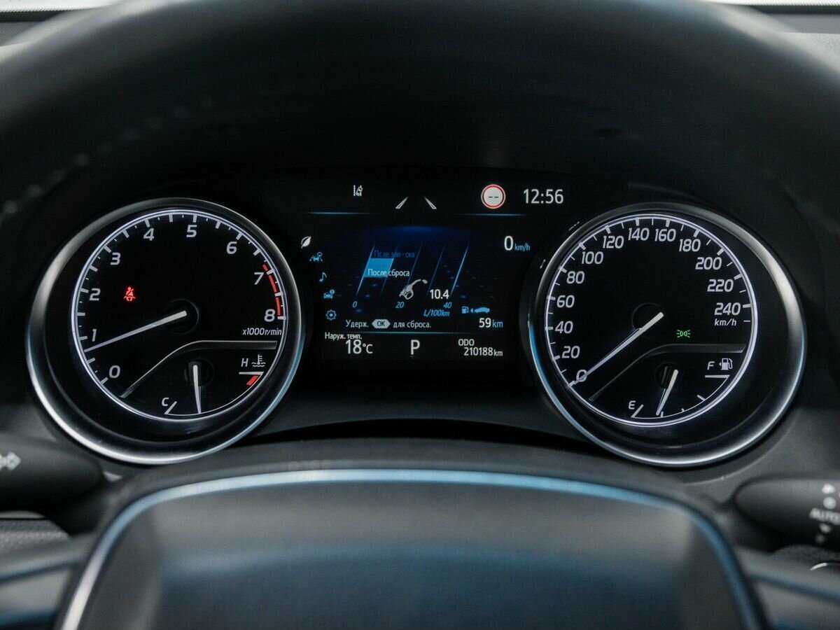 Toyota Camry, 2022 Фото №22