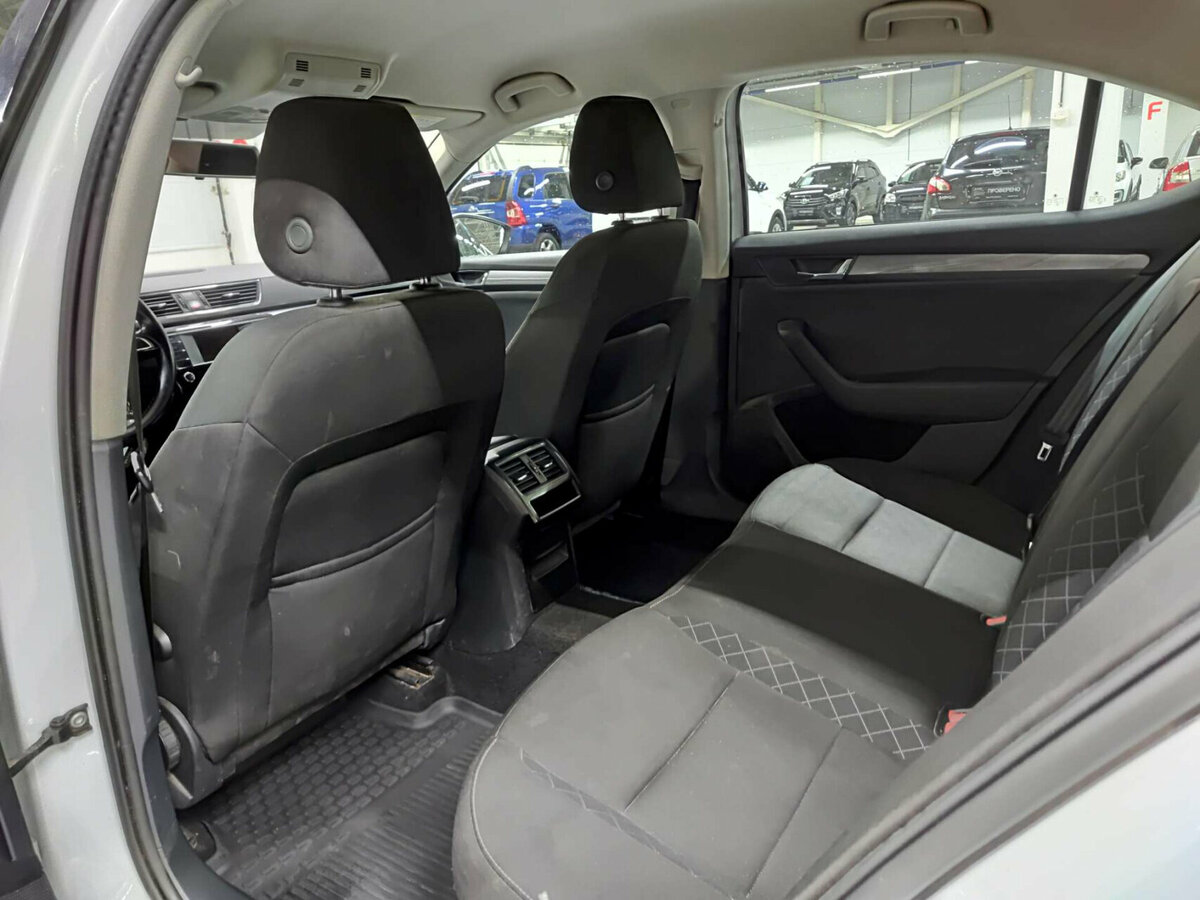 Skoda Superb III, 2016 Фото №12