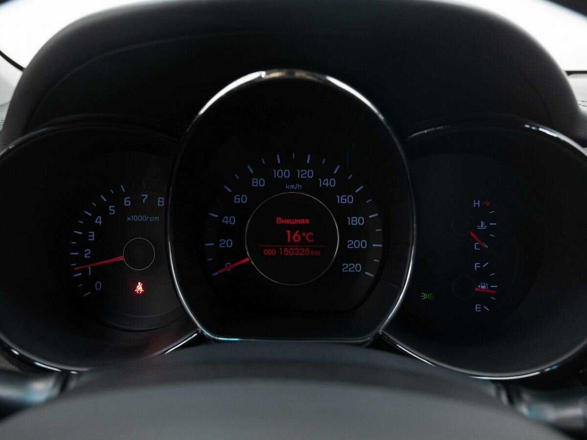 Kia Rio 5-speed, 2012 Фото №16