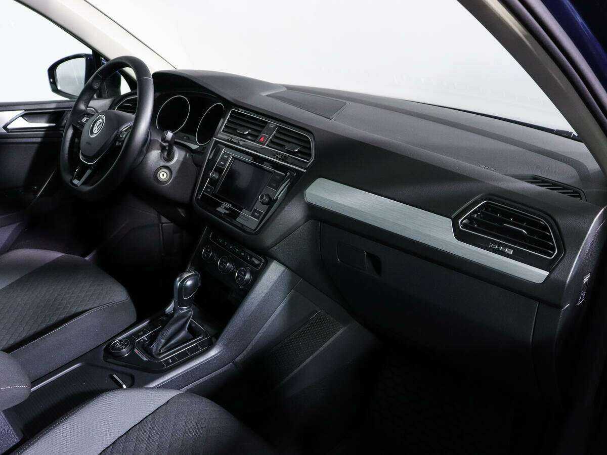 Volkswagen Tiguan, 2017 Фото №7