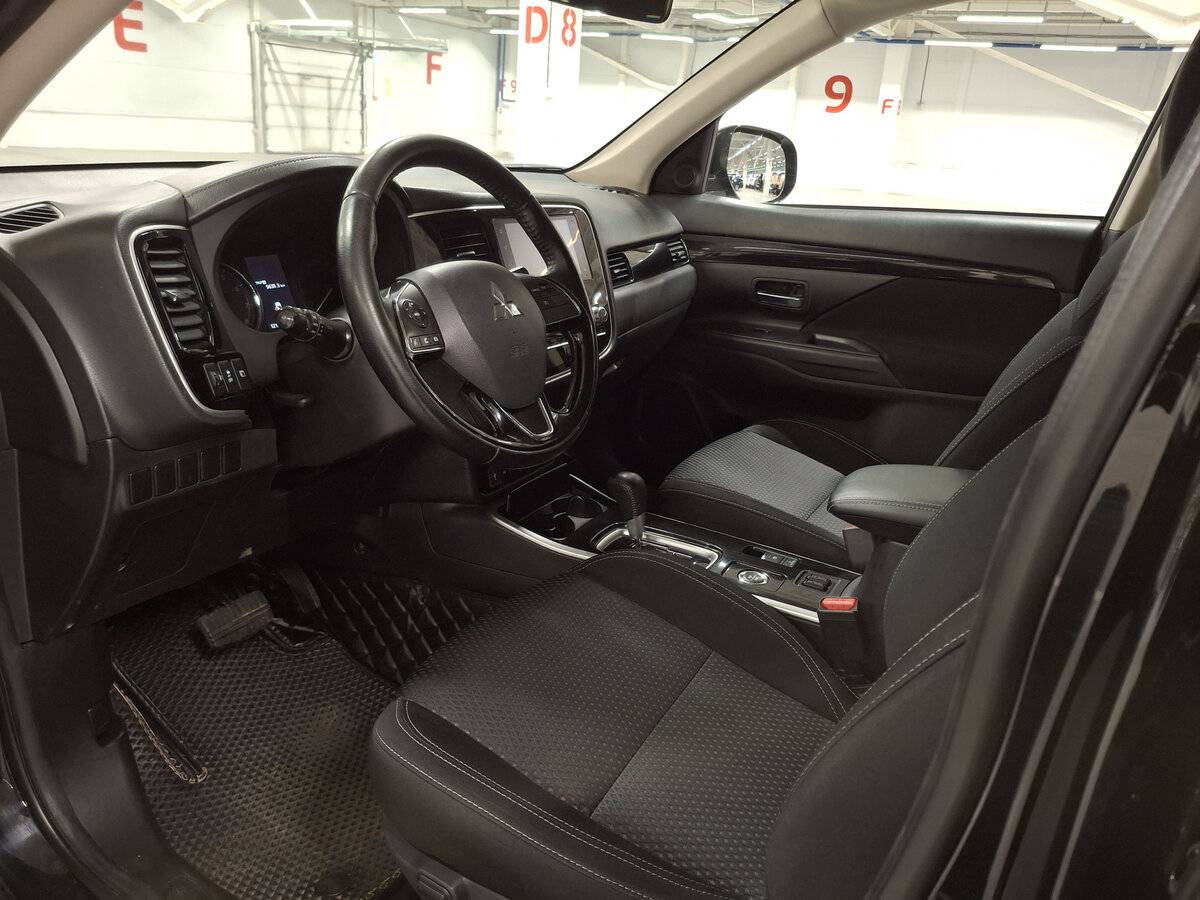 Mitsubishi Outlander III Рестайлинг 3, 2020 Фото №15