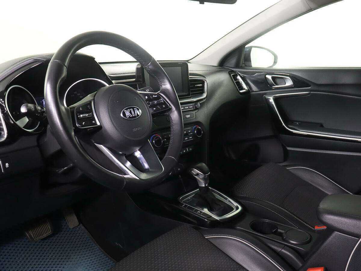 Kia Ceed, 2018 Фото №13