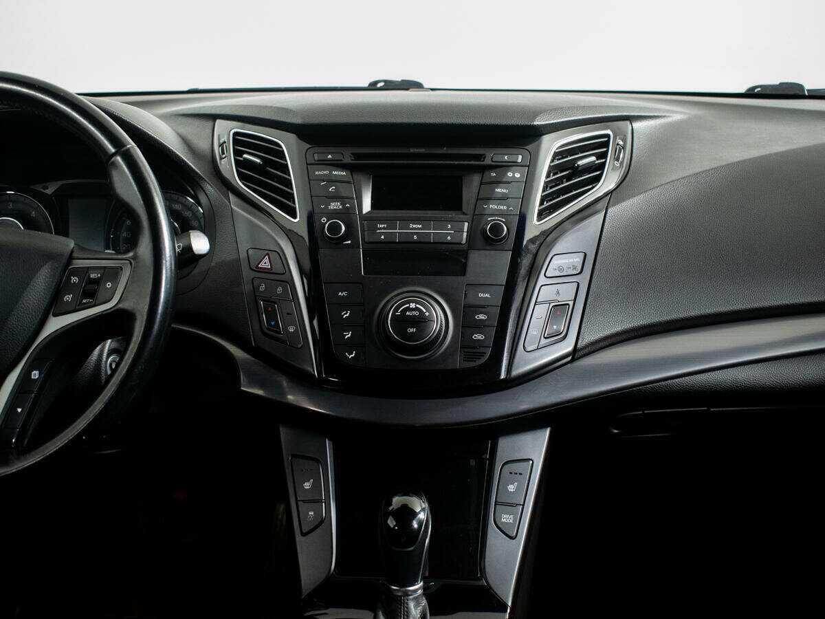 Hyundai i40, 2016 Фото №8
