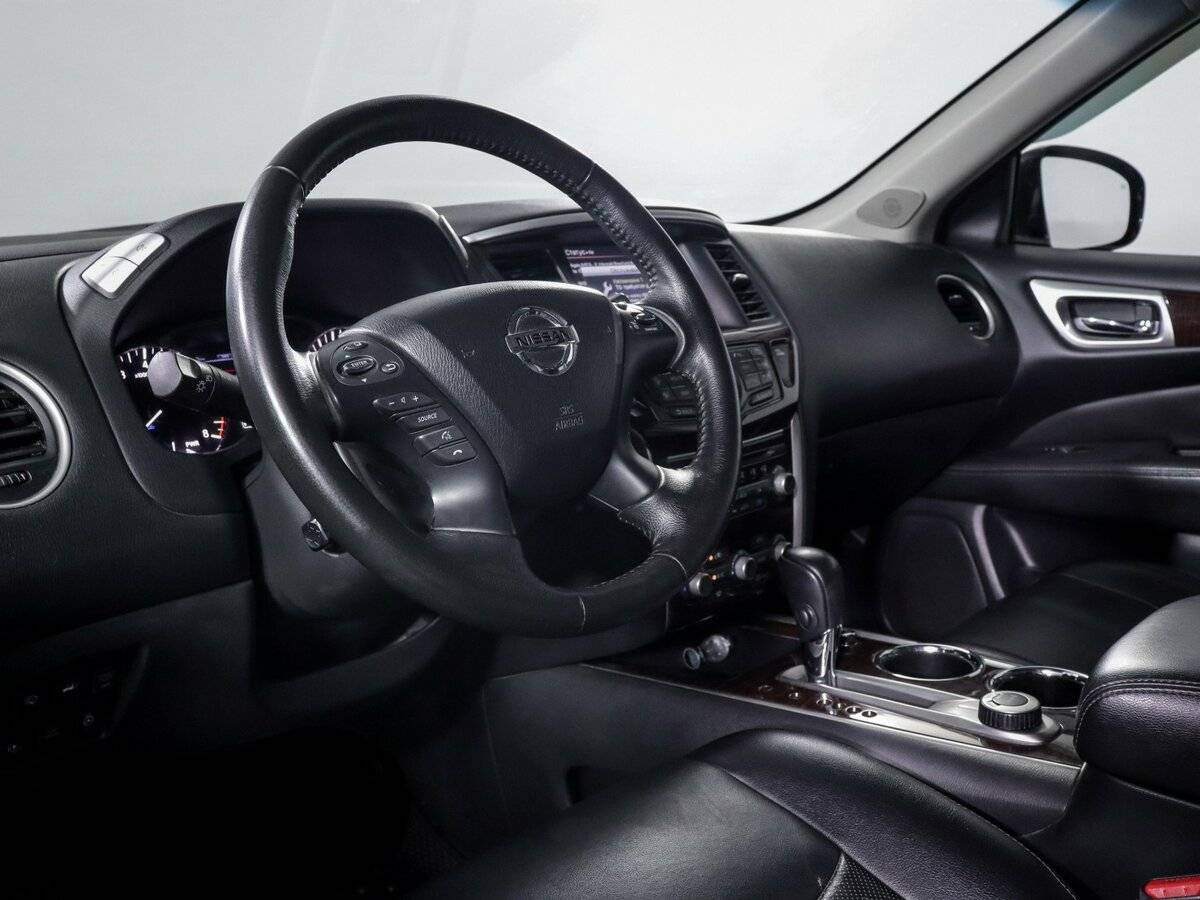 Nissan Pathfinder IV, 2015 Фото №12