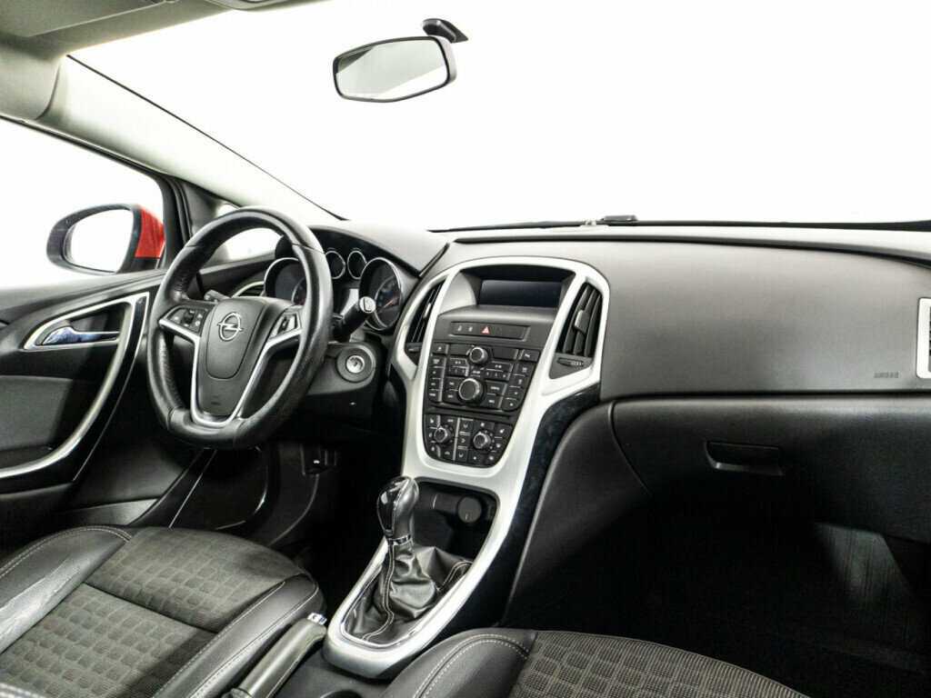 Opel Astra GTC, 2012 Фото №9