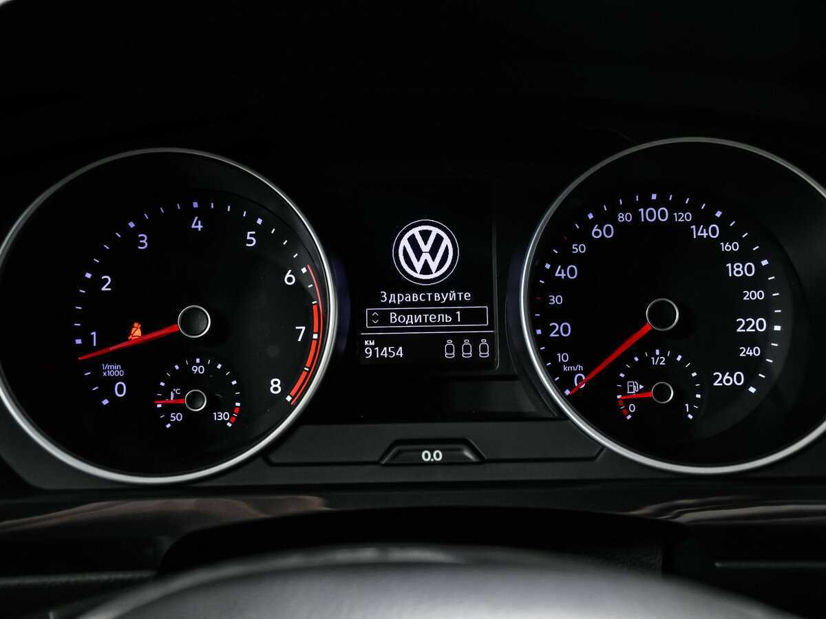 Volkswagen Tiguan, 2019 Фото №10
