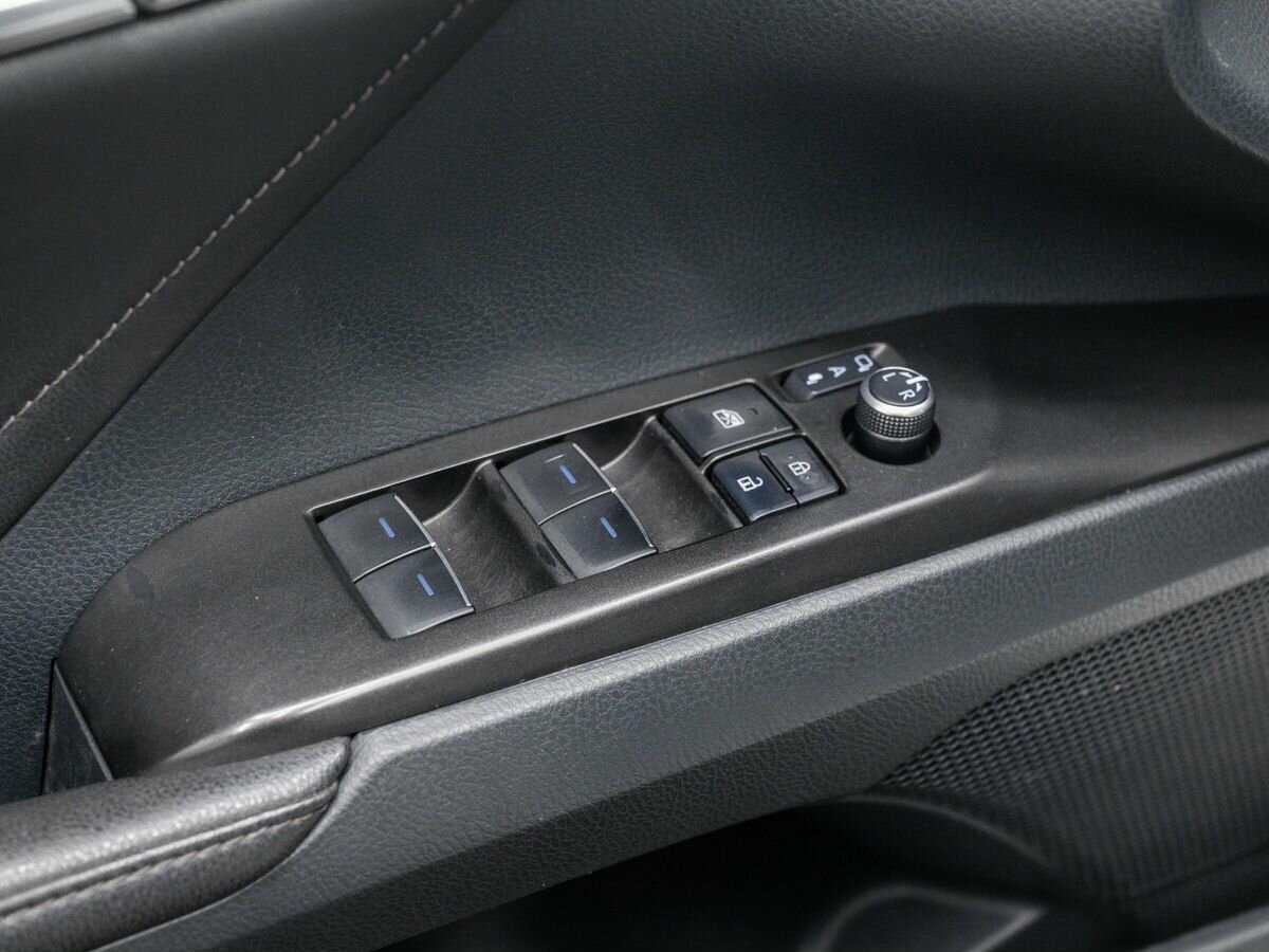 Toyota Camry, 2022 Фото №14