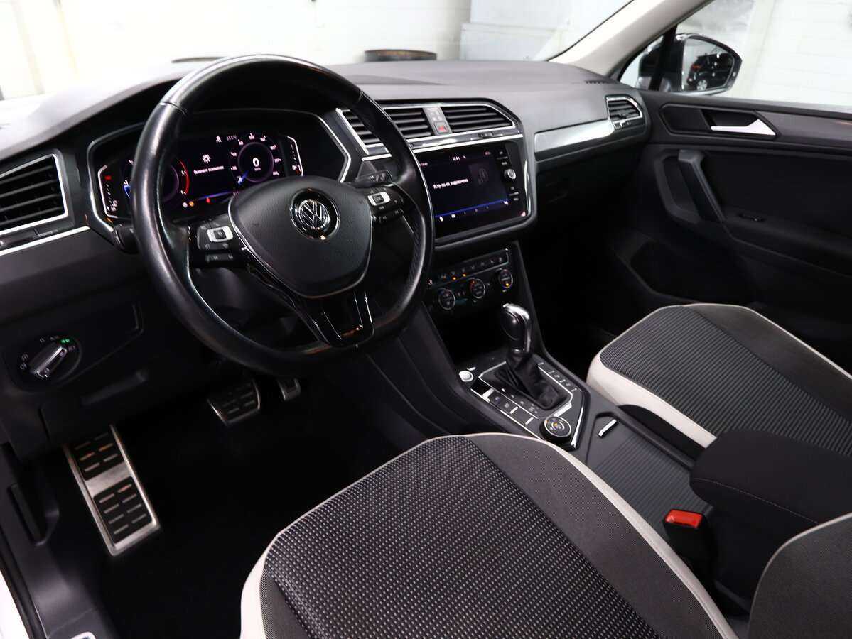 Volkswagen Tiguan, 2019 Фото №11