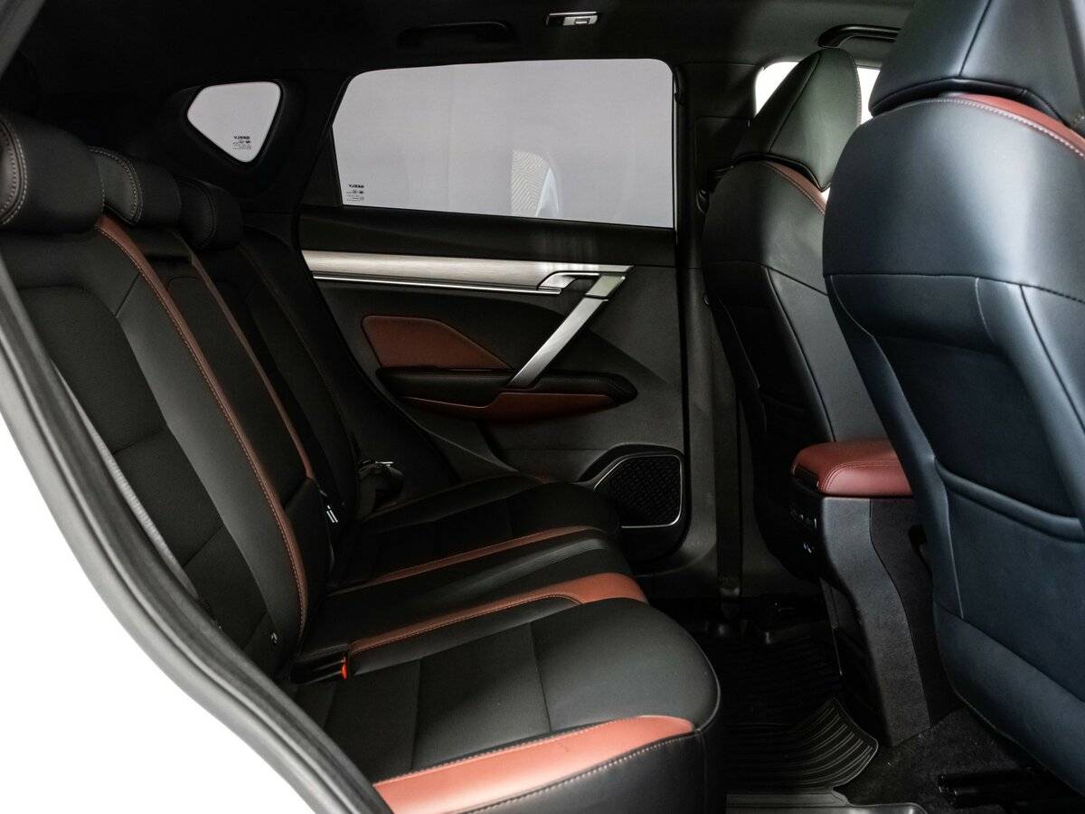 Geely Coolray, 2021 Фото №14