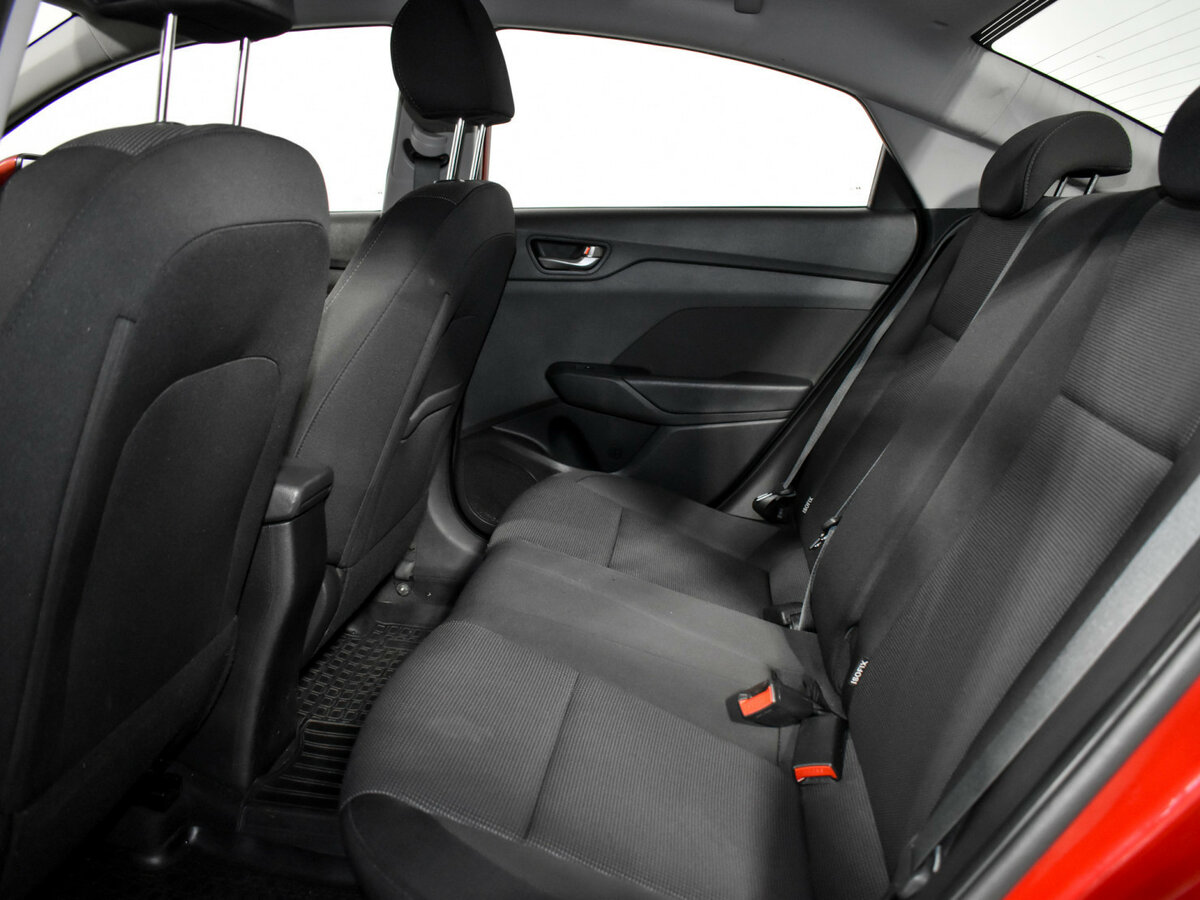 Hyundai Solaris II, 2017 Фото №11