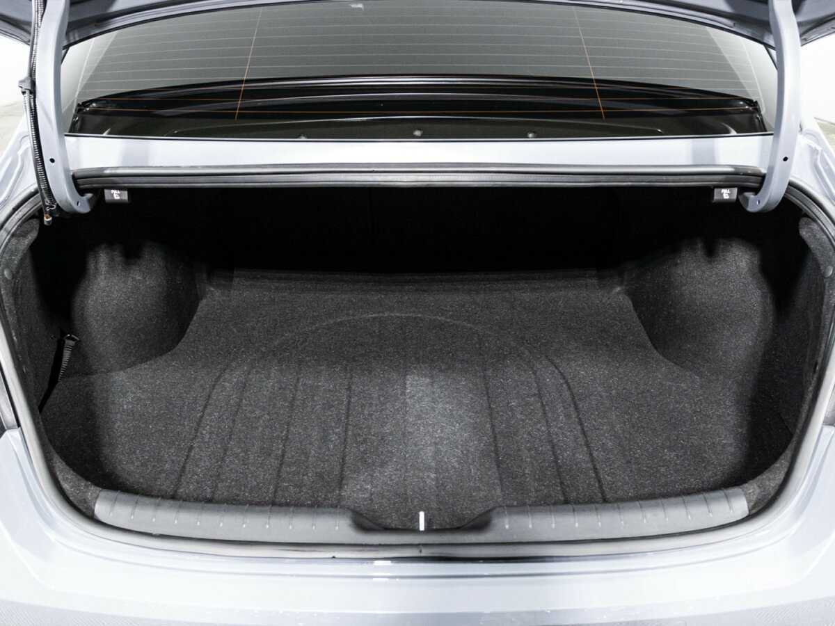 Hyundai Elantra, 2021 Фото №14
