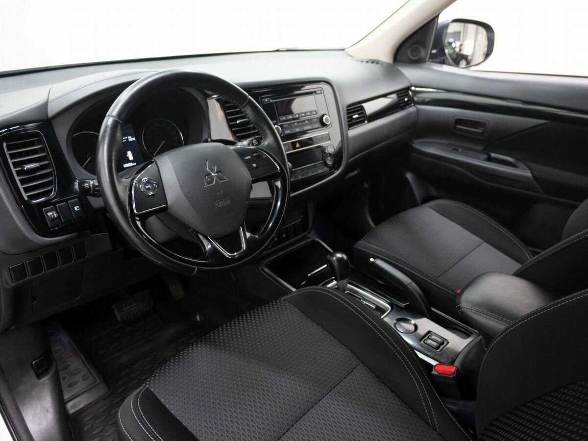Mitsubishi Outlander, 2019 Фото №7