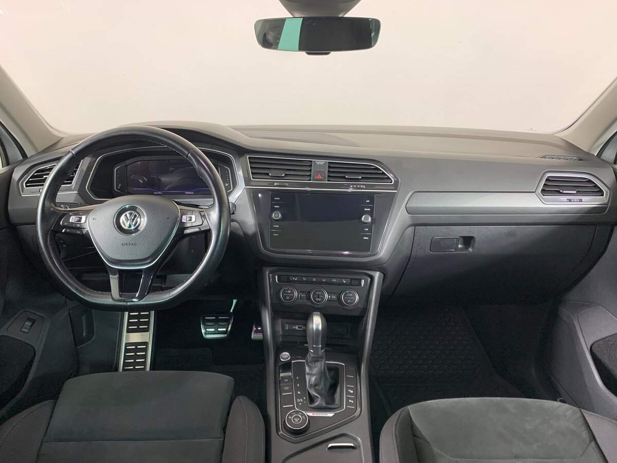Volkswagen Tiguan, 2019 Фото №12
