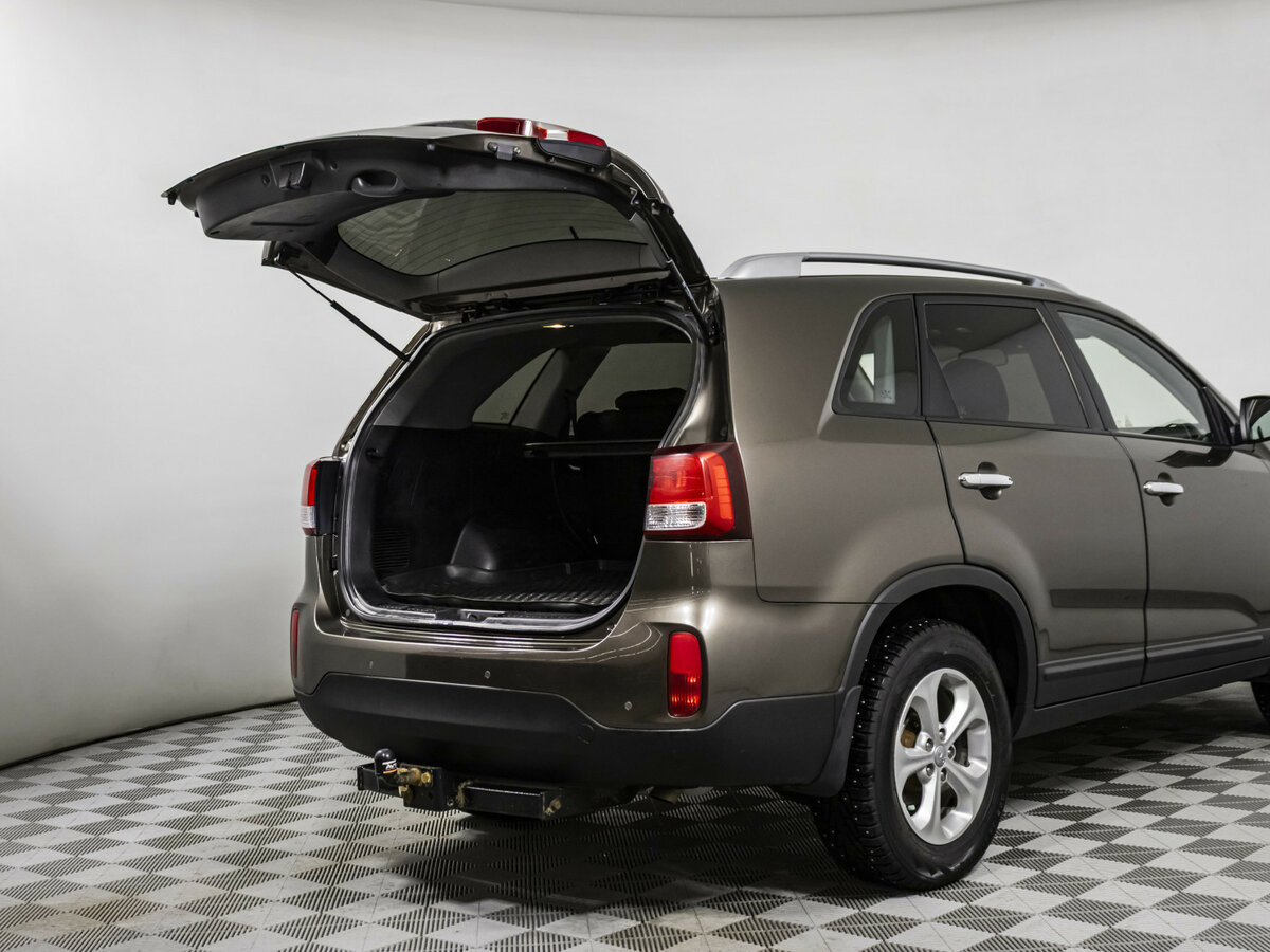 Kia Sorento II Рестайлинг, 2015 Фото №13